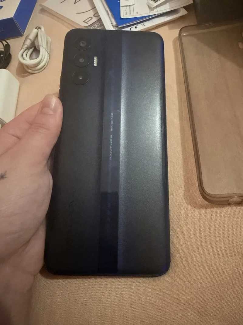 Продам смартфон Tecno POVA 3 у чудовому  стані — фото 5