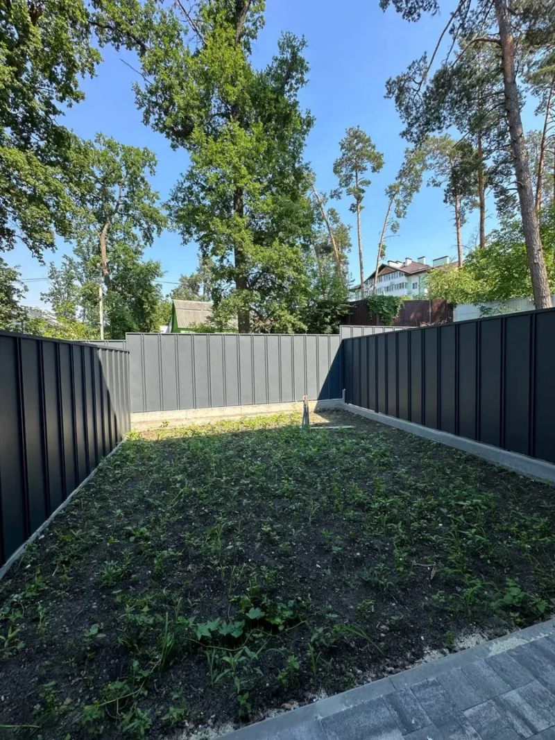Продам таунхаус в місті Ірпінь на вул. Лисенка, 90 м² та мансарда 40 м², ділянка 1,6 сотки — 88 000 $. Власний передній двір. Вигідна ціна. — фото 5