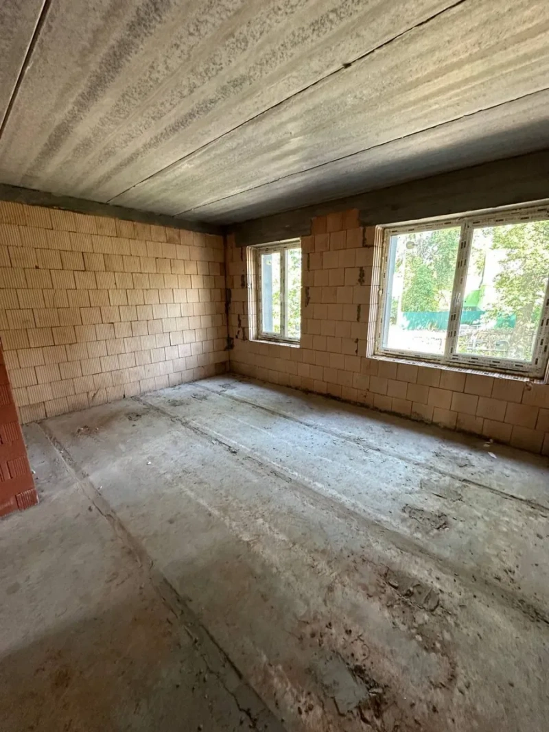 Продам таунхаус в місті Ірпінь на вул. Лисенка, 90 м² та мансарда 40 м², ділянка 1,6 сотки — 88 000 $. Власний передній двір. Вигідна ціна. — фото 6