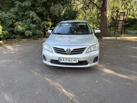 Продам Toyota corolla 150