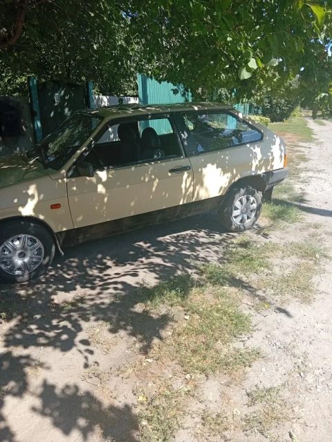 Продам ваз 2108 бензин 1988г