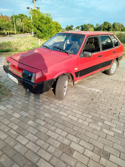 продам ВАЗ 2109.