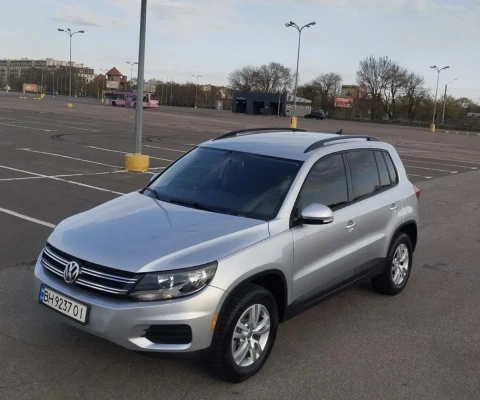 Продам Volkswagen Tiguan