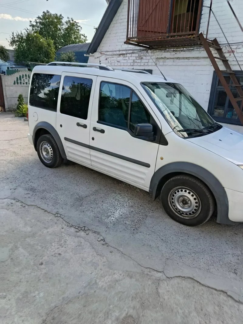 Продаю власне авто Форд торнео коннект, оригінальний пасажир. — фото 2
