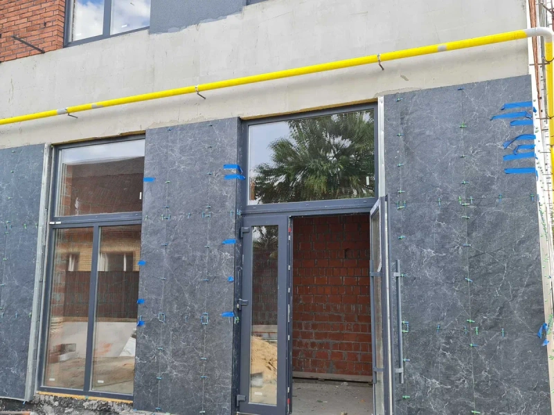 Приміщення 48 кв.м., з газовим опаленням, панорамні вікна, висока стеля, Соборна, Ірпінь — фото 6