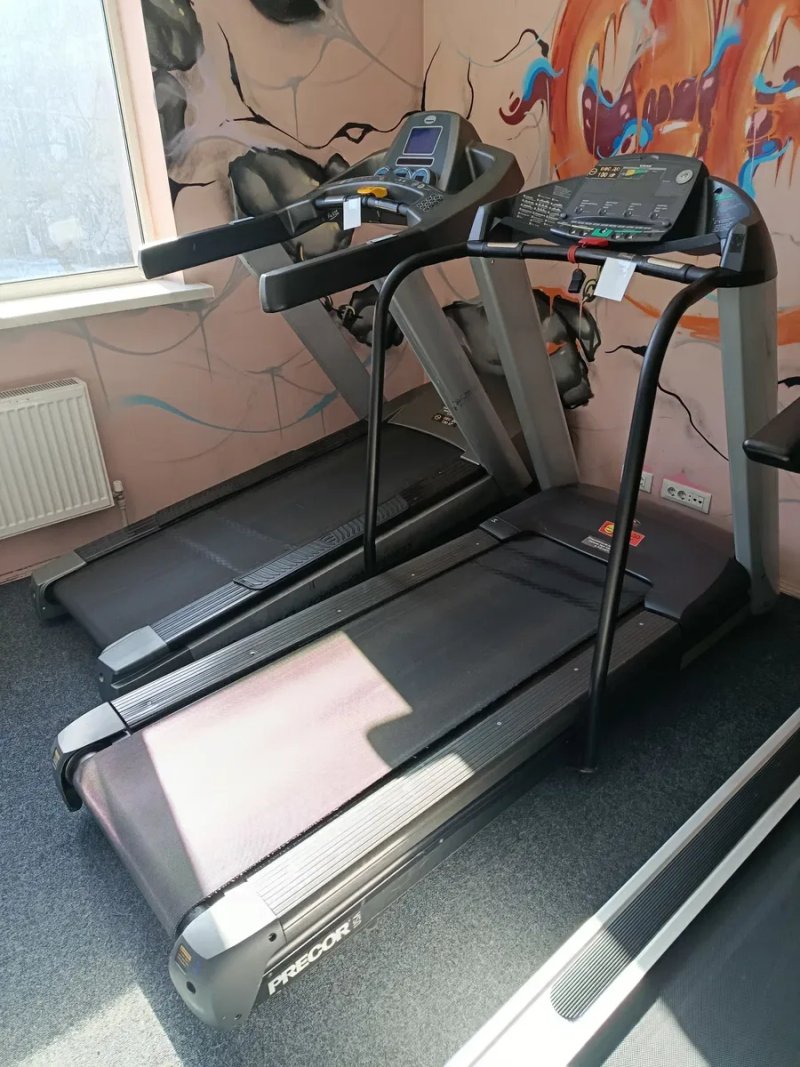 Професійна бігова доріжка‼️ Precor C956