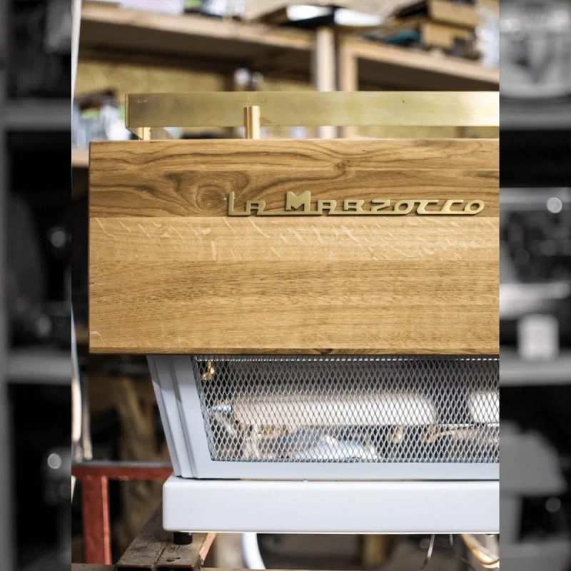 Професійна кавомашина La Marzocco Linea — фото 2