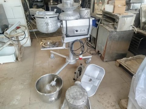 Професійна кухонна машина Alexanderwerk.