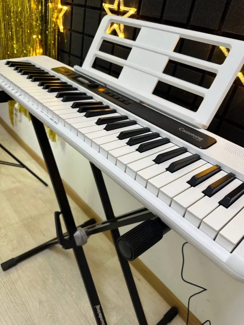 ПРОФЕСІЙНИЙ білий синтезатор CASIO, цифрове електронне піаніно — фото 6