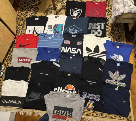 Пролам футболку Levi’s  Original