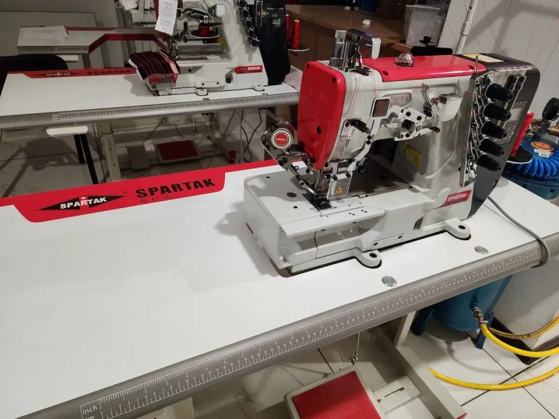 Промислова розпошивальна машина SPARTAK ST-F80ND (3-голкова 5-ниткова з авто-функціями на кроковому моторі) — фото 4