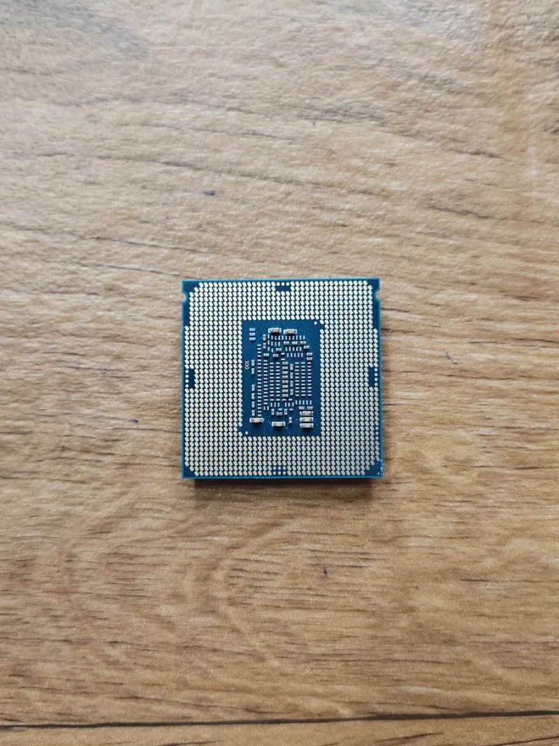 Процессор intel core i7 7700 4 ядра 8 потоков 4.2 Ггц идеал гарантия 1151 сокет 7-е поколение интел — фото 3
