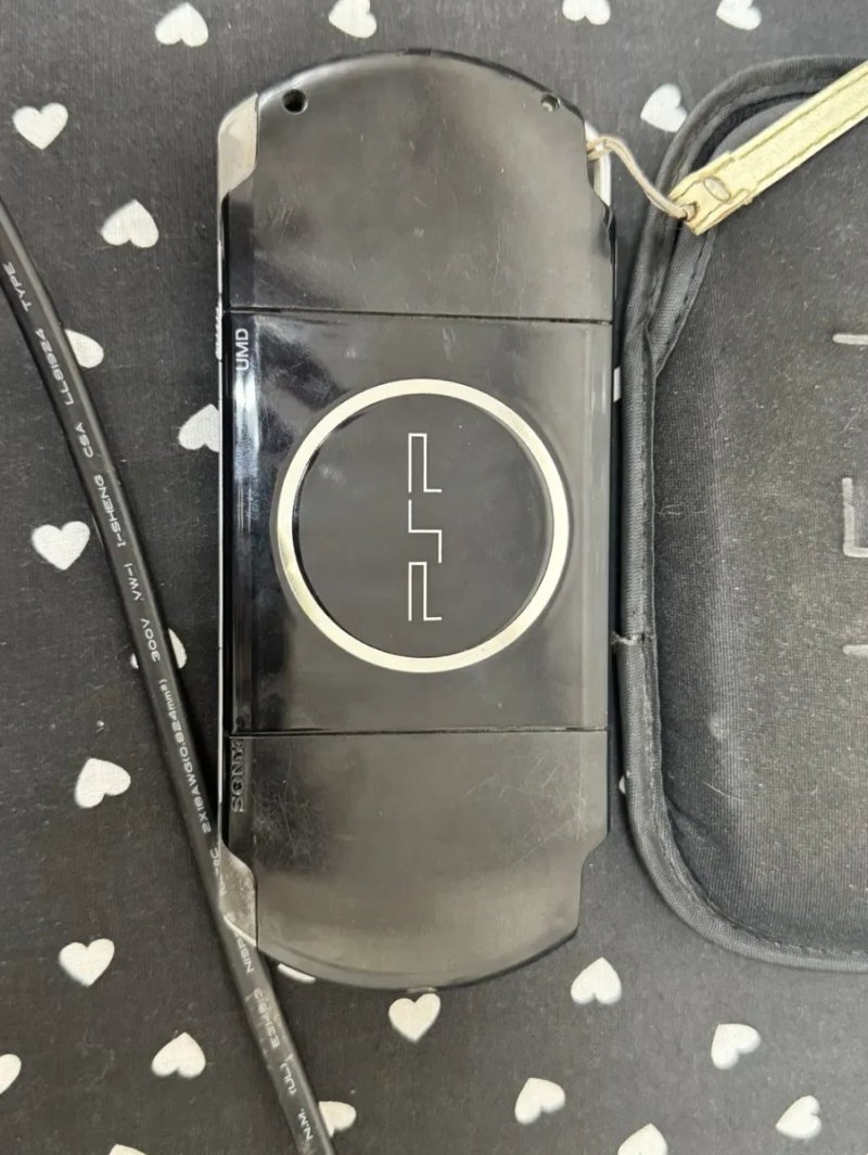 PSP 3000 32Gb 28 ігор в гарному стані,Sony Playstatation, зарядка, чохол, ігрова ретро приставка, консоль батарея акумулятор — фото 7