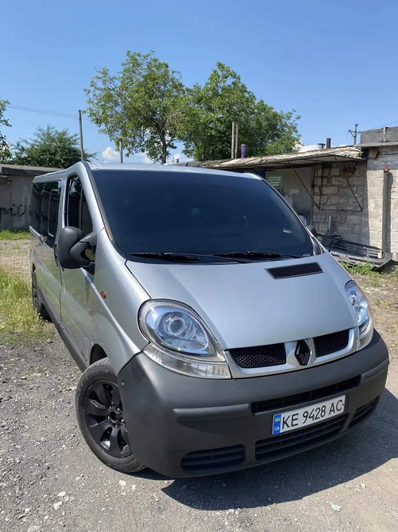Renault Trafic 2 1.9 Long 8+1 — фото 6