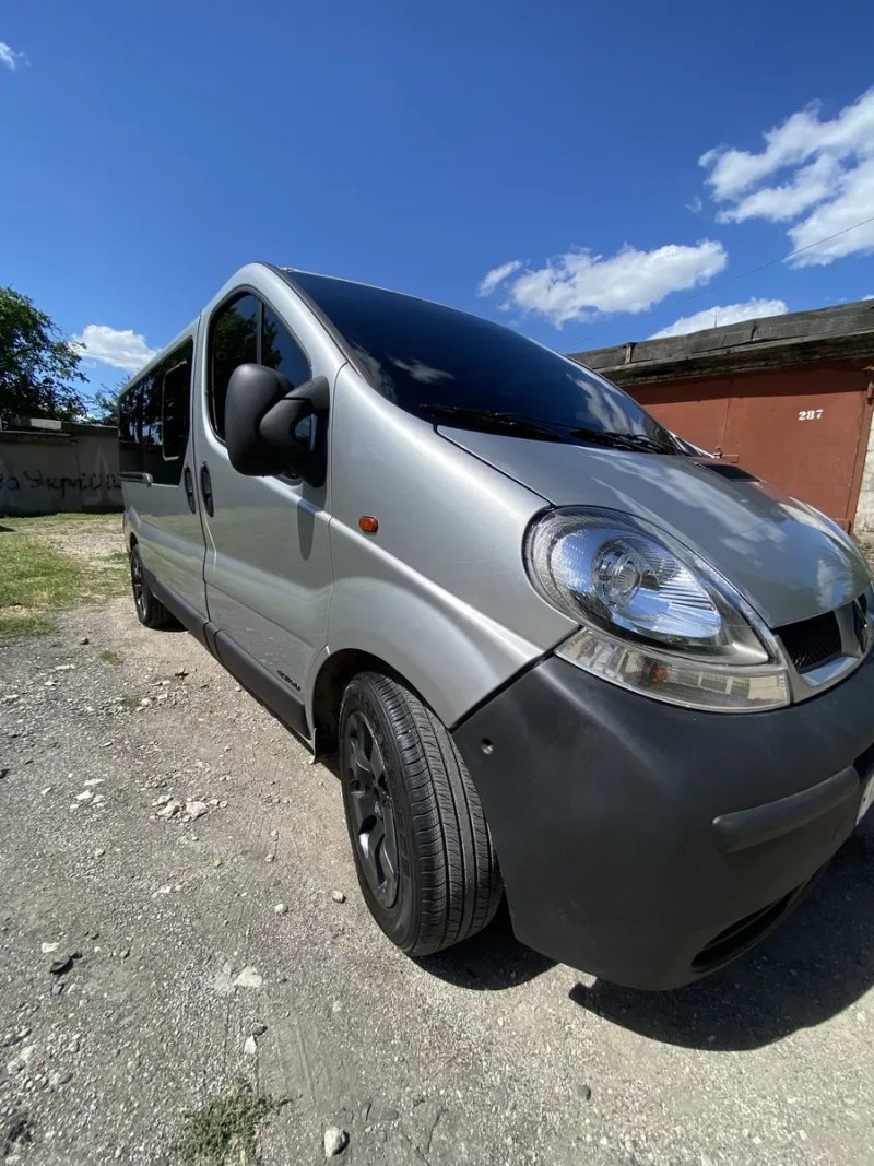 Renault Trafic 2 1.9 Long 8+1 — фото 7