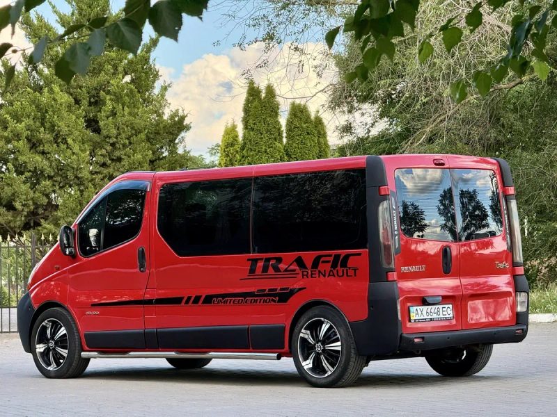Renault Trafik 1.9 Дизель Максимальна Комплектація! Довга база!  9 Місць! Кожна Фотографія відповідає дійсності!!! СТАН ІДЕАЛ!!! — фото 6