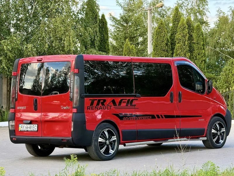 Renault Trafik 1.9 Дизель Максимальна Комплектація! Довга база!  9 Місць! Кожна Фотографія відповідає дійсності!!! СТАН ІДЕАЛ!!! — фото 8