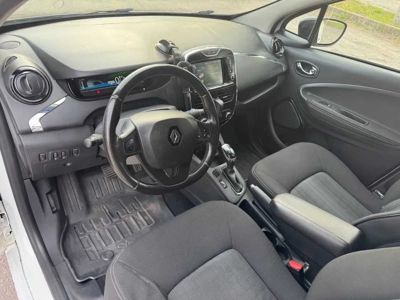 Renault Zoe R90 41 kWh - новая батарея 2025 года! Запас хода 340 км — фото 7