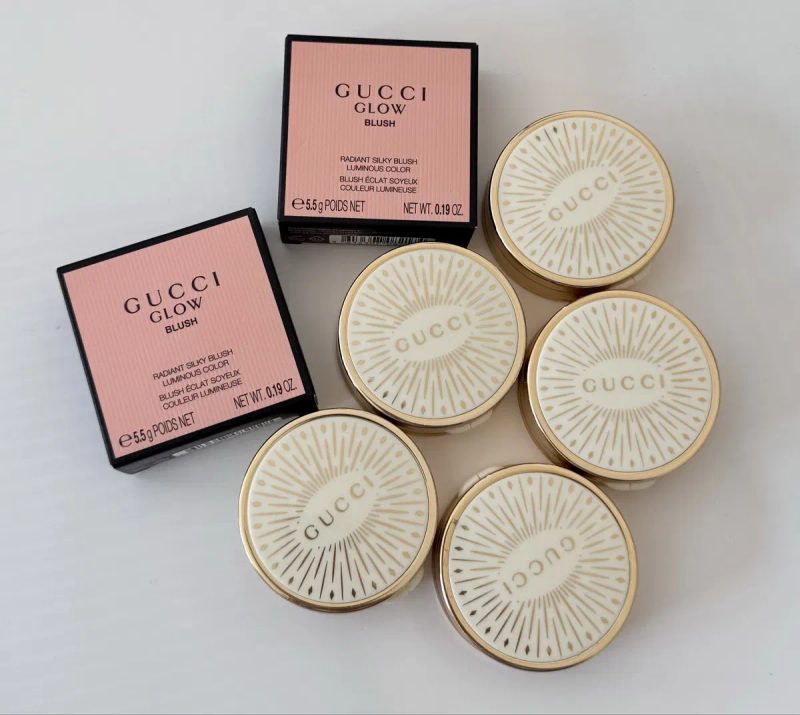 Румяна Gucci Glow Blush — фото 3