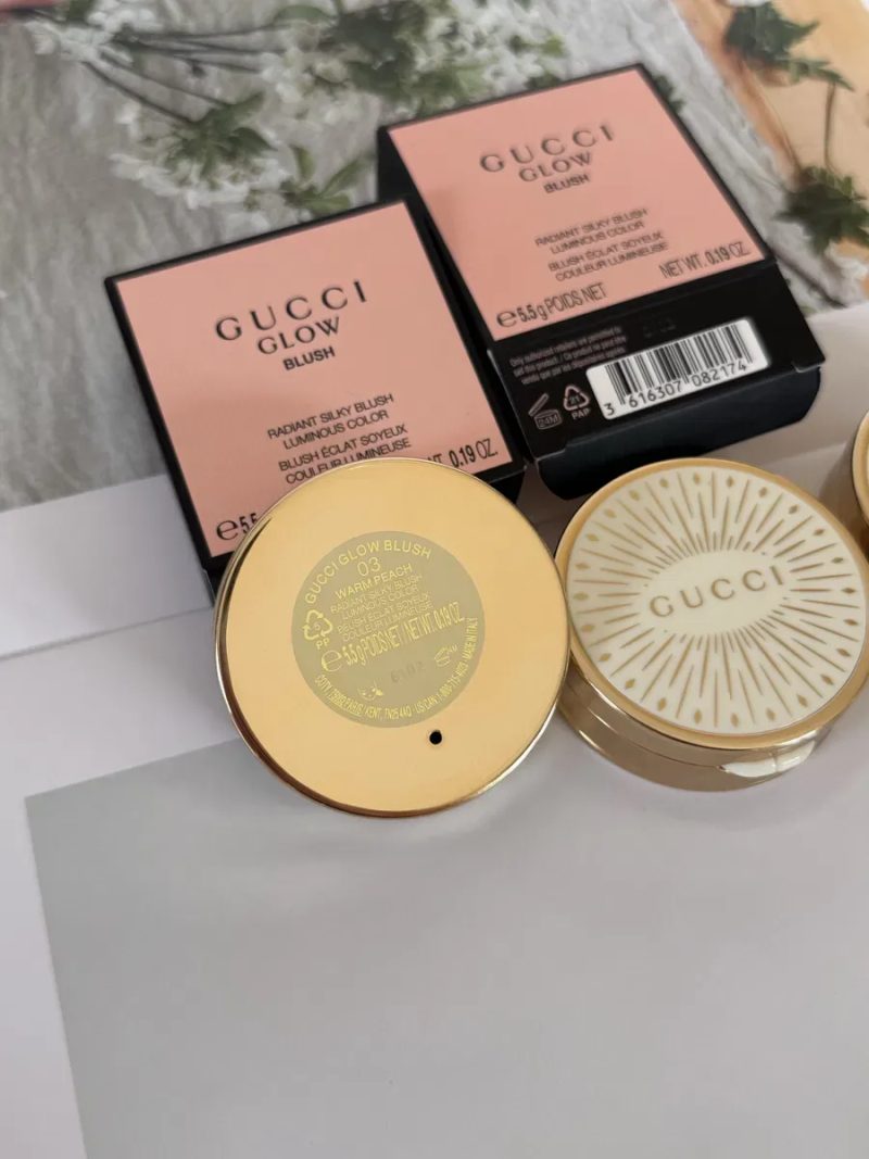 Румяна Gucci Glow Blush — фото 8