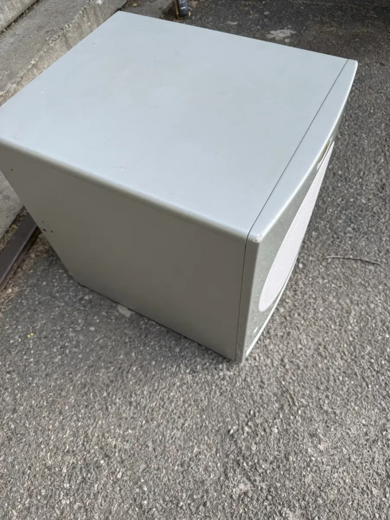 Сабвуфер Velodyne CHT 10r — фото 3