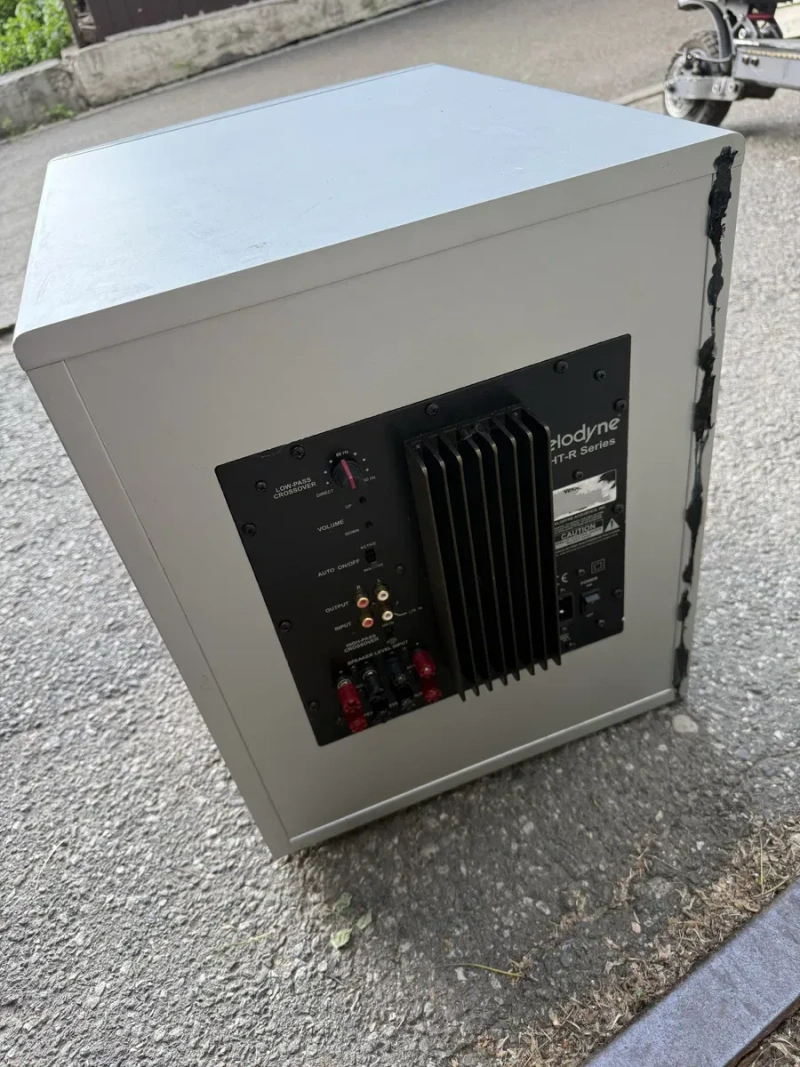 Сабвуфер Velodyne CHT 10r — фото 6