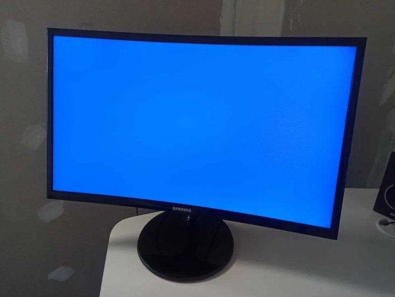 Samsung C24F390FHI 23.5" VA / Full HD / 72Hz / Curved / HDMI — фото 4