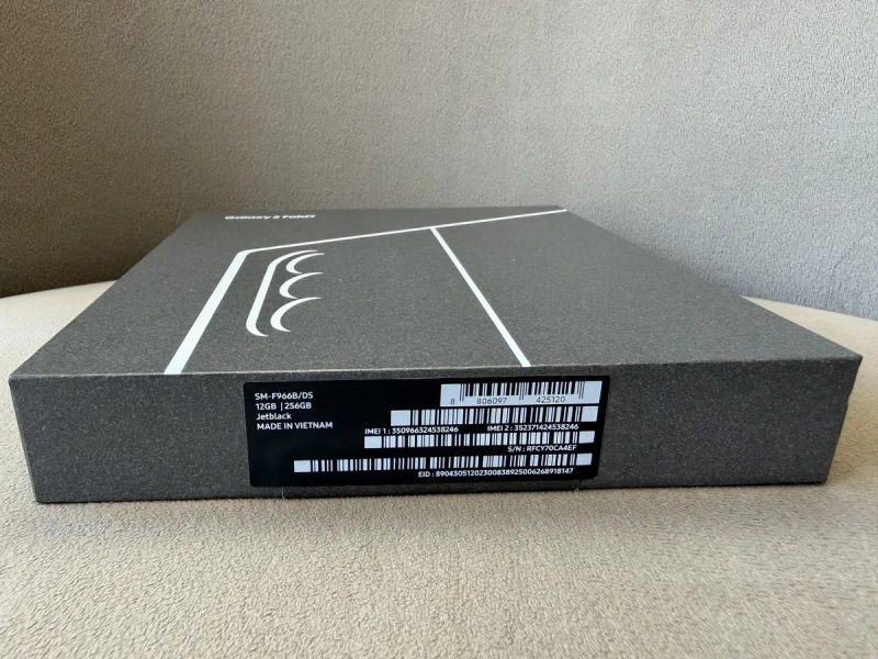 Samsung Galaxy Fold 7 12GB/256GB Jetblack New — фото 3