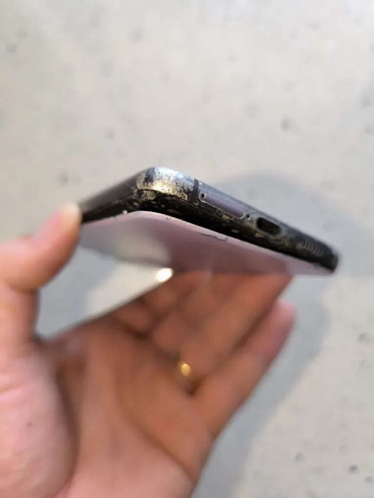 Samsung Galaxy S21 FE 5G — DEMO-версія | Є нюанси — фото 6