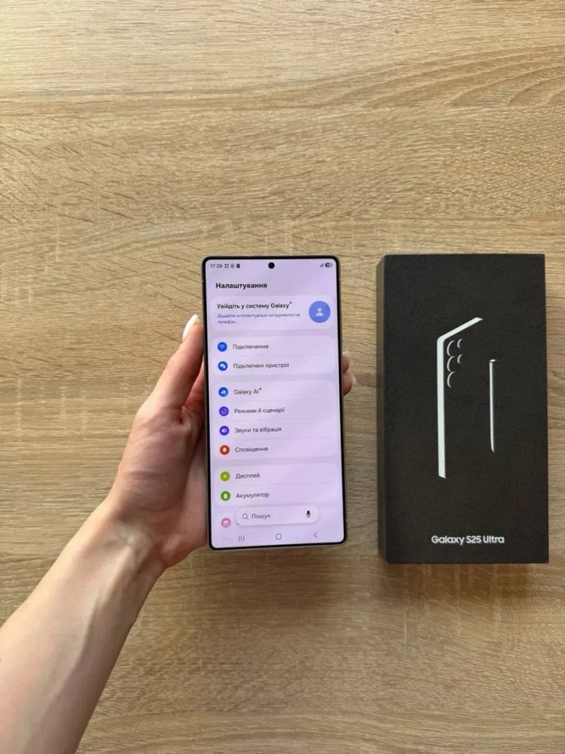 Samsung s 25 Ultra 12/256gb Як Новий! Самсунг с 25 ультра — фото 3