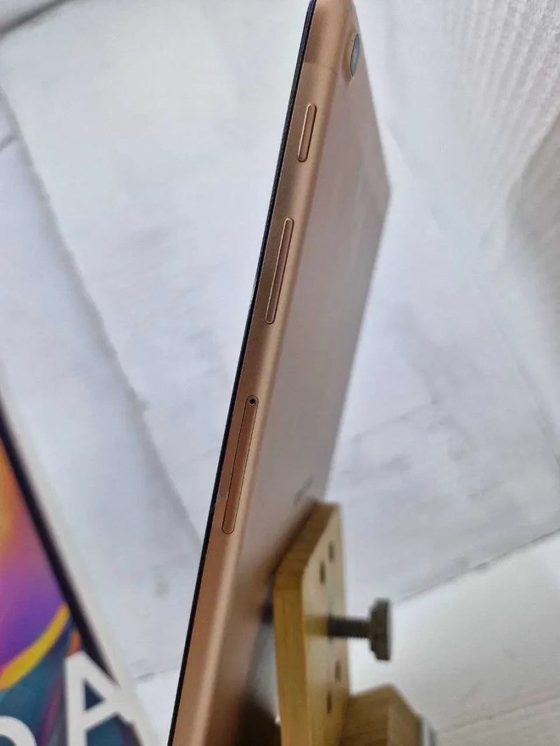 Samsung Tab A T510 10' 2/32 GB планшет | Хороший стан | Батарея 6 години | Android 11 — фото 2