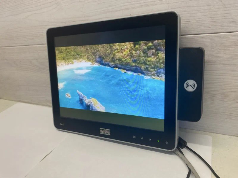 Сенсорний POS-монітор Wincor Nixdorf BA92 – 12.1",  без блока живлення