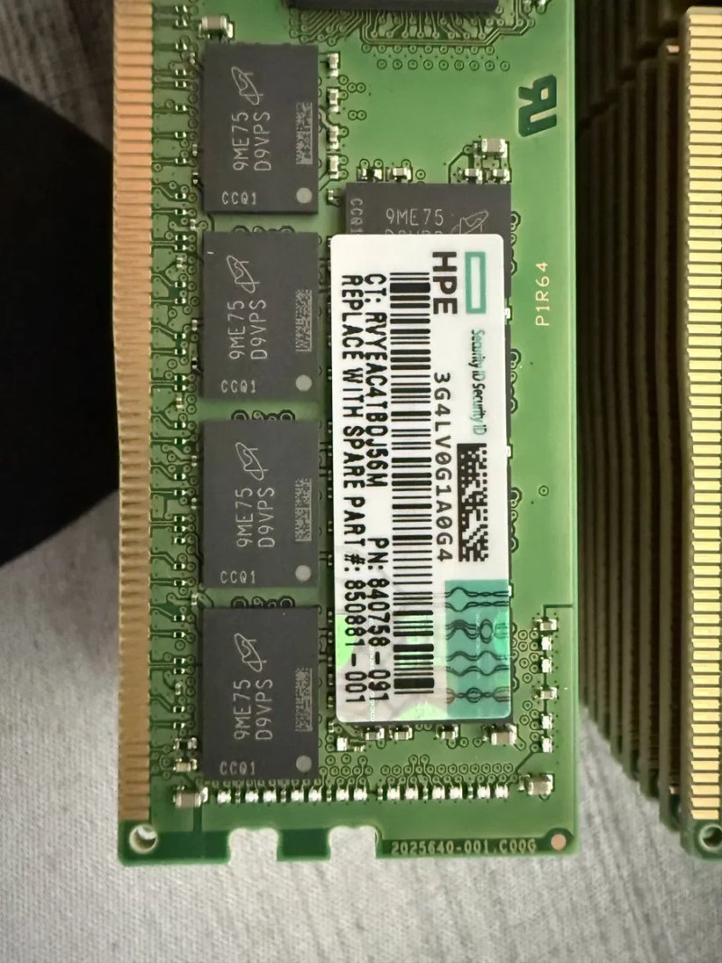 Серверна оперативна памʼять RAM DDR4 ECC 2666V HPE 32Gb 2rx4 — фото 4