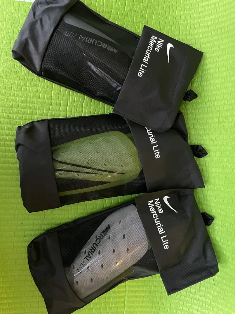 Щитки футбольные Nike mercurial lite — фото 4
