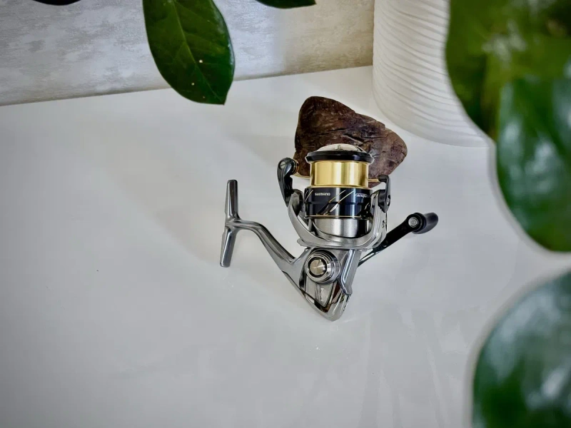 Shimano Vanquish 16 2500HGS — як нова! (JDM) — фото 4