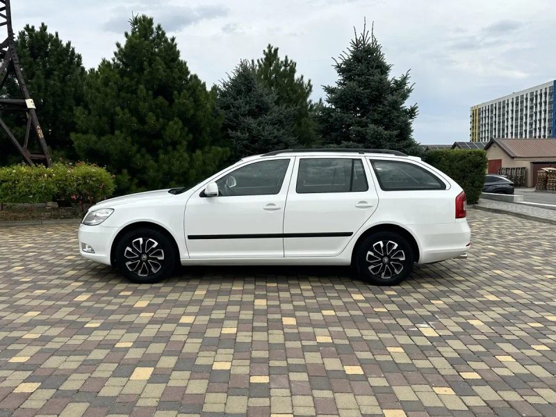 Шкода Октавія  1,6 бензин MPI + ГБО4 механіка Skoda Octavia A5 — фото 8