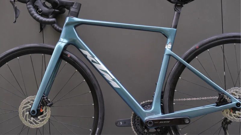 Шосейний велосипед KTM Alto Pro Shimano 105 (2025) — фото 4
