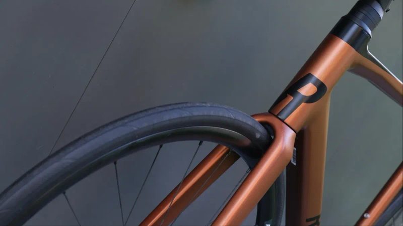 Шосейний велосипед Rose Reveal AL 105 Di2 (2026) як новий — фото 7