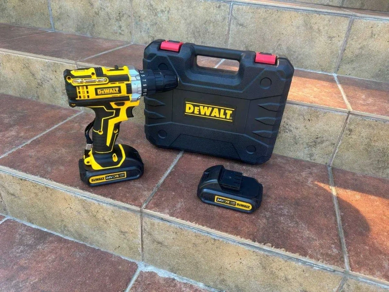 Шуруповерт 24V з набором інструментів DeWalt Набор инструментов деволт — фото 6