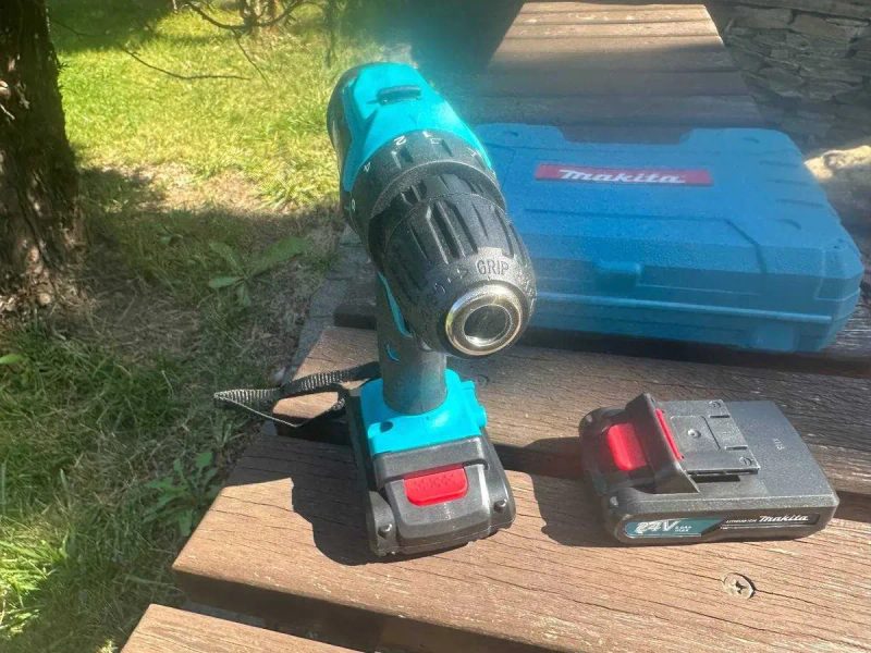 Шуруповерт Makita 24V 2 АКБ. Дрель шуруповерт ударный макита — фото 5