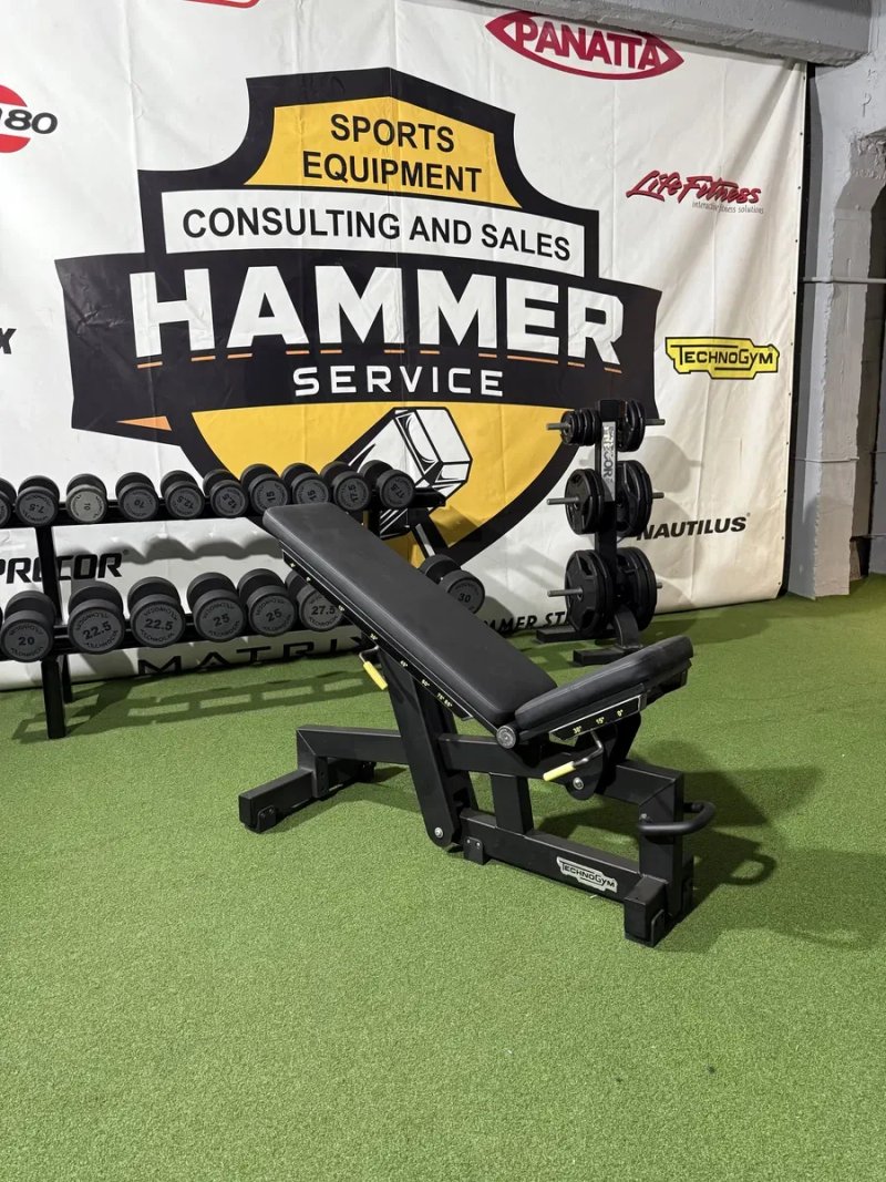 Скамья регулируемая TechnoGym Adjustable Bench — фото 2