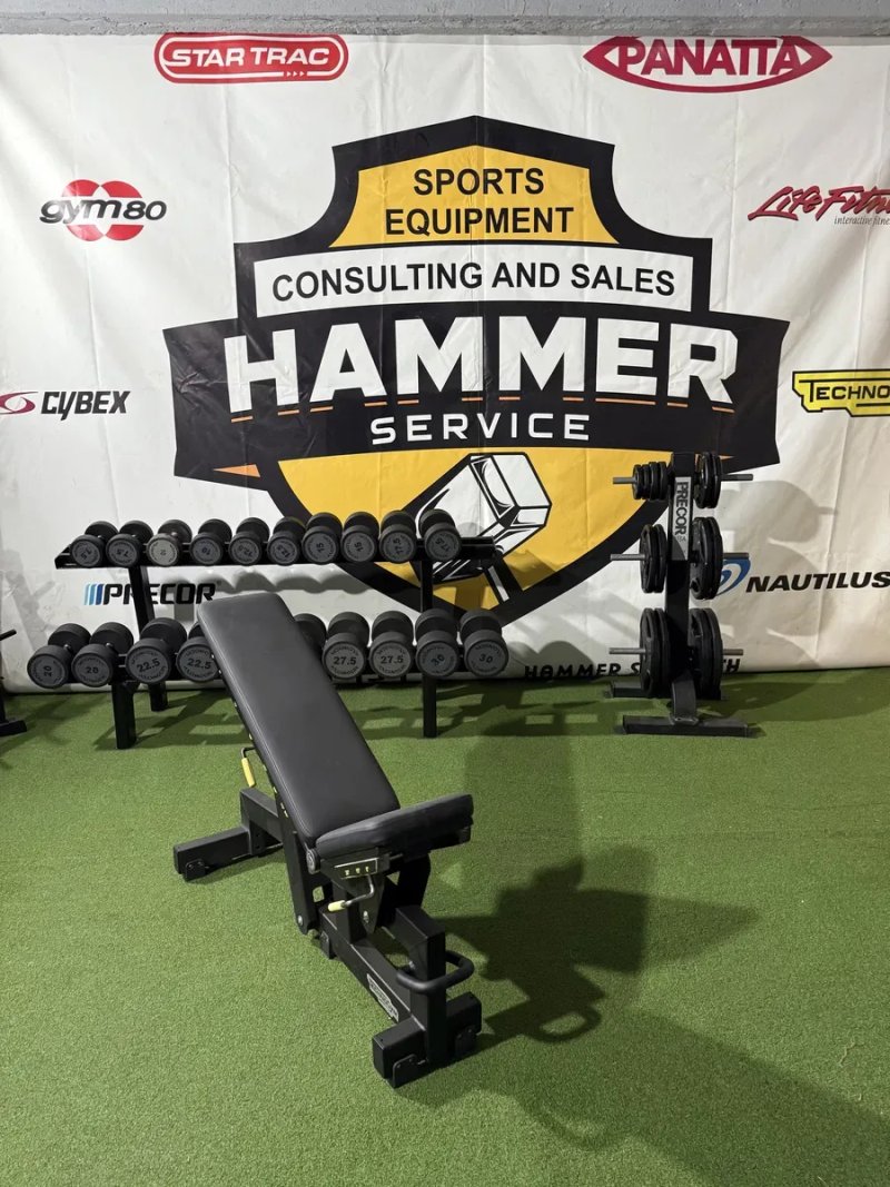 Скамья регулируемая TechnoGym Adjustable Bench — фото 3