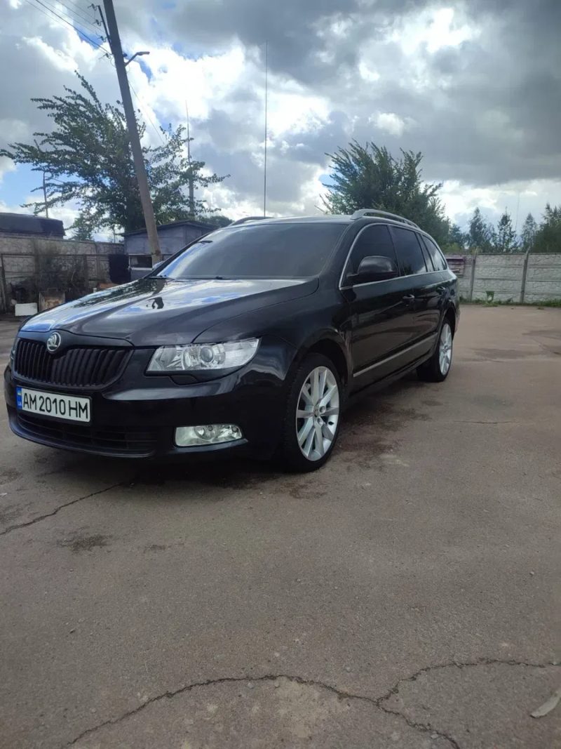 Skoda Superb  2.0 DSG — фото 2