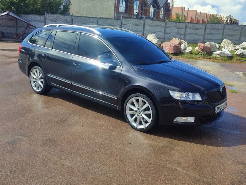 Skoda Superb  2.0 DSG — фото 4