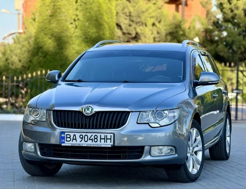 Skoda Superb 2.0 Turbo Dizel Максимальна Комплектація!