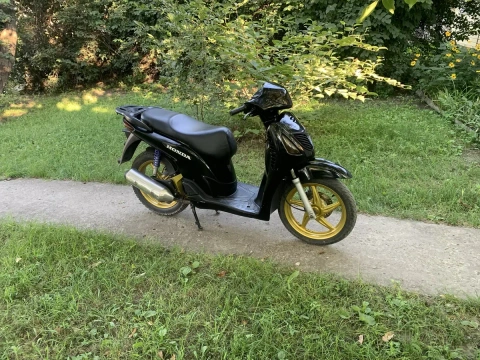 Скутер Honda Sh-125