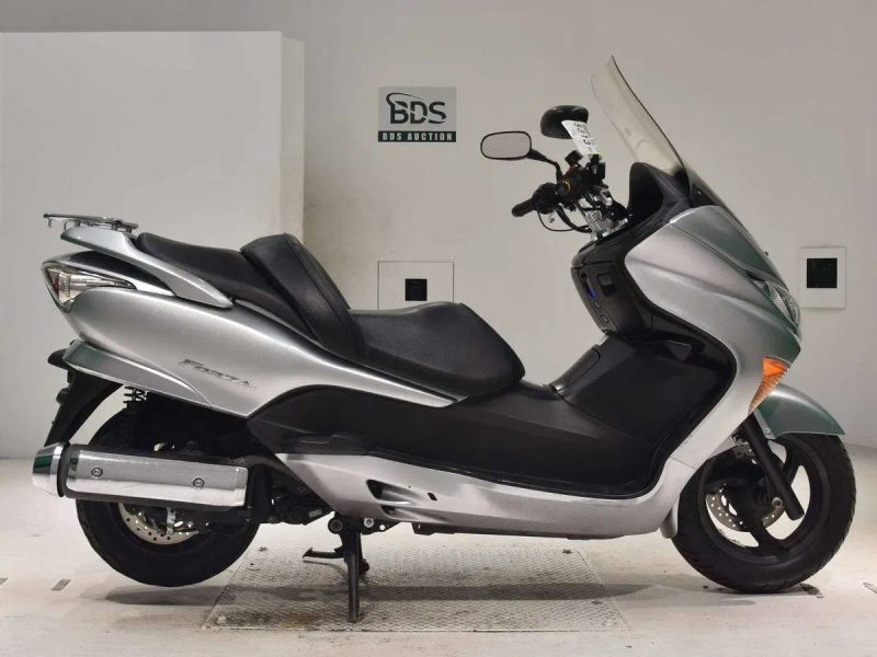 Скутер з Японії Honda FORZA 250 Z MF08 з документами в АртМото Суми — фото 3