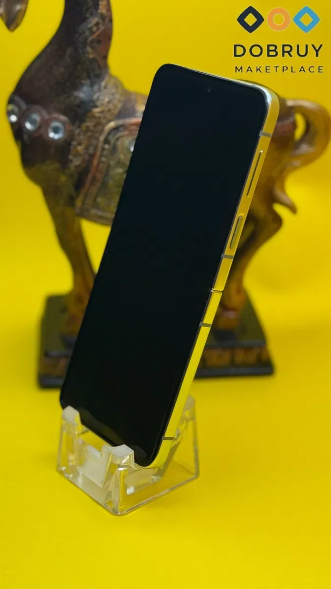 Смартфон Samsung Galaxy Z Flip5 | 8/256GB Mint | Новий стан — фото 2