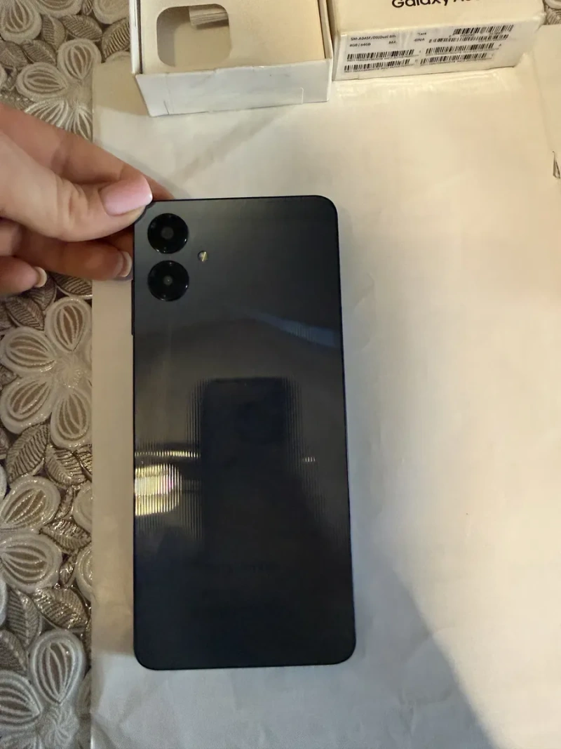 Смартфон Sunsung Galaxy A06 — фото 7