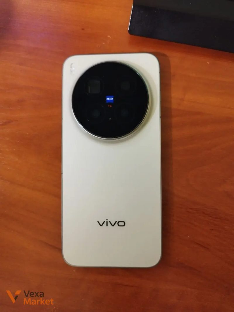 Смартфон Vivo X300 Pro — фото 2